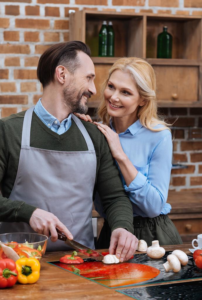 SZKLANA PŁYTA OCHRONNA NA KUCHENKĘ 85x52 POMIDOR