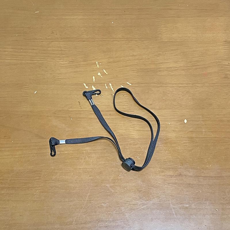 Коническая шляпа, сплетенная вручную из бамбука: Настенное искусство и аксессуар для танца в стиле древнего уся