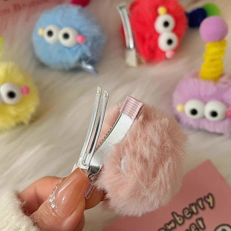 Новая милая плюшевая заколка для волос, модная заколка для волос с мультяшным глазом, заколка для волос, боковой зажим, корейские аксессуары для волос для женщин, головные уборы в подарок