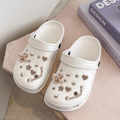 18/20 шт., подвески для обуви со стразами, в форме сердца и цветка, цепочка из искусственного жемчуга, декор, сабо из крокодила, аксессуар, украшение для тапочек, булавки для обуви, пряжка для обуви