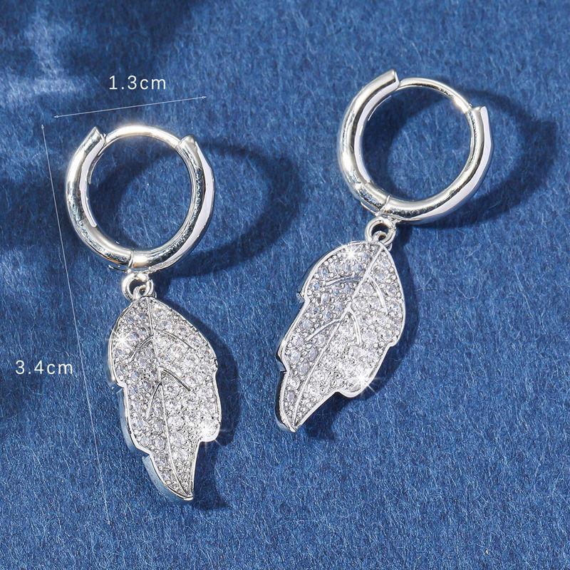 GemChic женские серьги-гвоздики Superflash циркониевые серьги в форме листьев модные крутые серьги-капли на день рождения, Рождество, ювелирные изделия, подарок