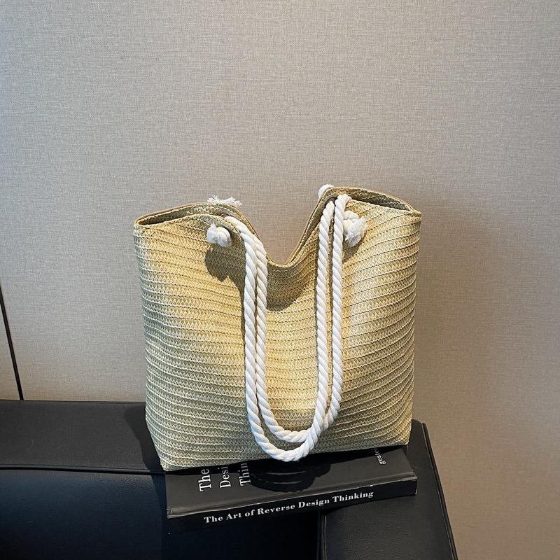 Вместительная летняя универсальная сумка-тоут на одно плечо для отдыха на море и поездок на пляж