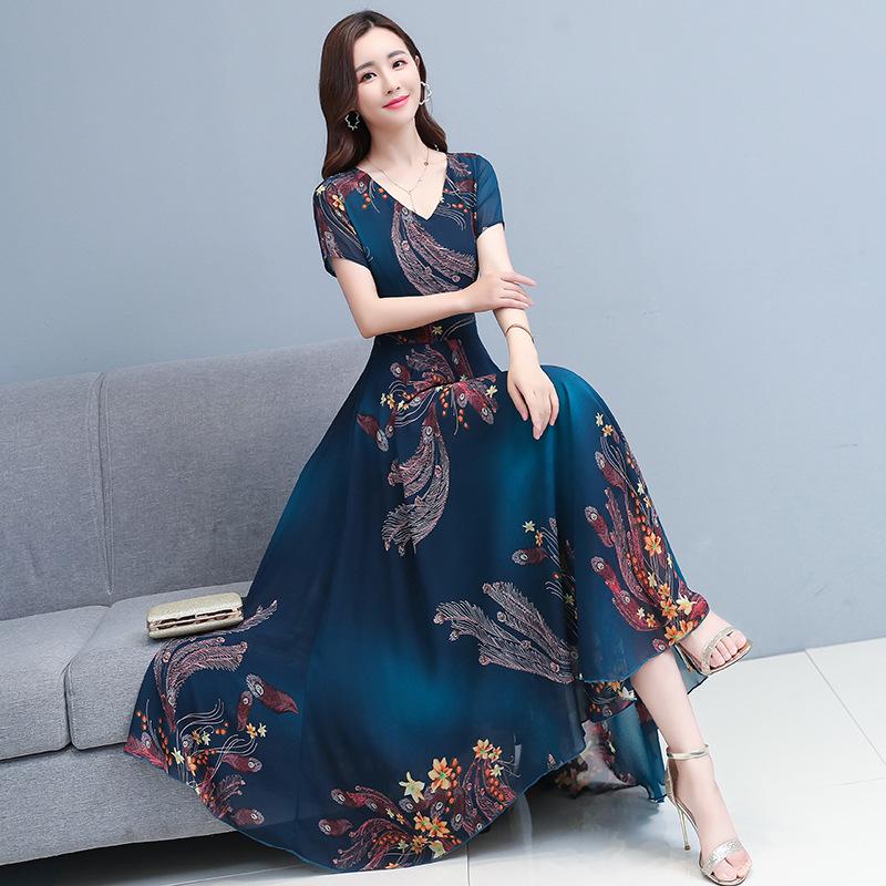 Летнее платье с V-образным вырезом и расклешенной юбкой - Платье миди приталенного силуэта с принтом в корейском стиле для женщин