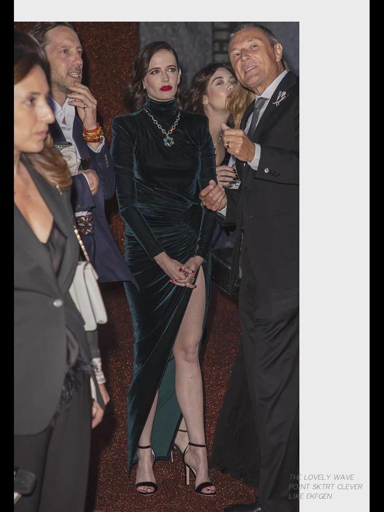 Осеннее платье 2025 года из темно-зеленого бархата с высоким разрезом, украшенное звездами, асимметричное длинное платье