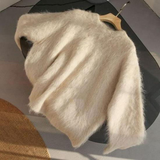 Cozy Mink Velvet Women's Sweater: Thick, Premium Knit for Autumn/Winter - Chic, Relaxed Style