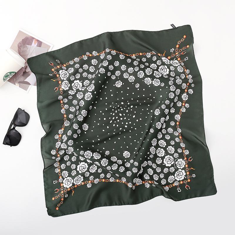 Spring/Summer New Women'S Silk Scarf 70 * 70cm Simulated Silk Twill Square Scarf Fashion Printed Large Square Scarf Professional Scarf