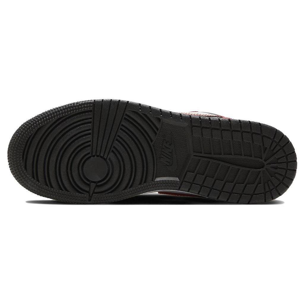 Jordan 1 Low SE Just Skate Gym Red Grade School (Unisex) Kids' Basketball Shoes FJ7222 101