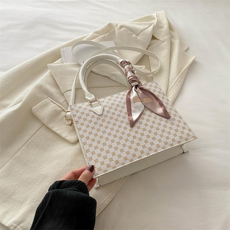 Новая летняя текстура модная повседневная простая и модная сумка через плечо в стиле ретро маленькая квадратная сумка через плечо