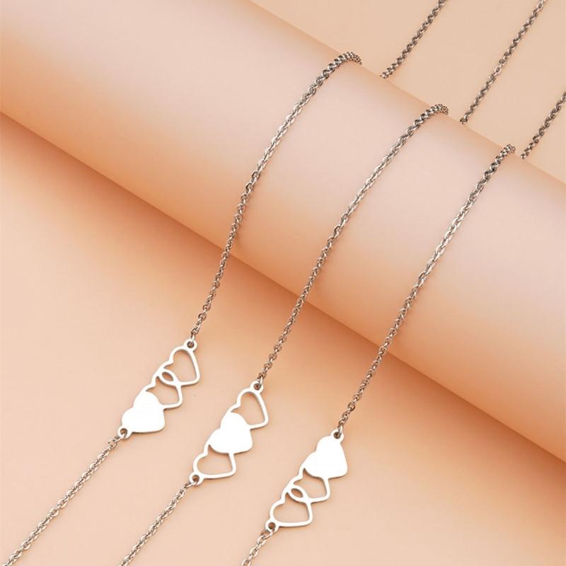 3 Pieces Sister Heart-shaped Short Necklaces Stainless Steel Best Friend Necklace Suitable for 3 Sister and 3 Friends