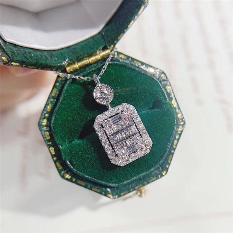 Huitan Luxury Crystal Cubic Zircon Square Pendant Necklace Temperament Elegant Women's Accessories Fancy Gift New Trendy Jewelry