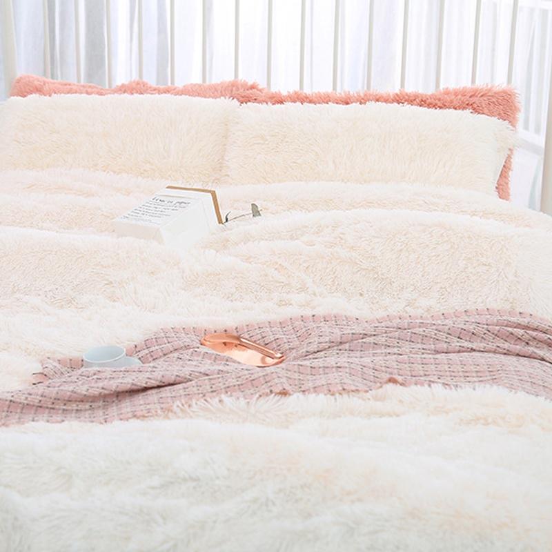 3 Pieces / Set of Luxury Plush Artificial Blanket Bedding Set Winter Warm Pillowcase Quilt Cover