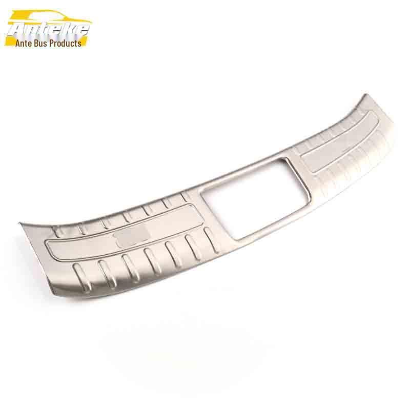 Luxgen U5 Stainless Steel Rear Bumper Trim & Trunk Protection Sticker