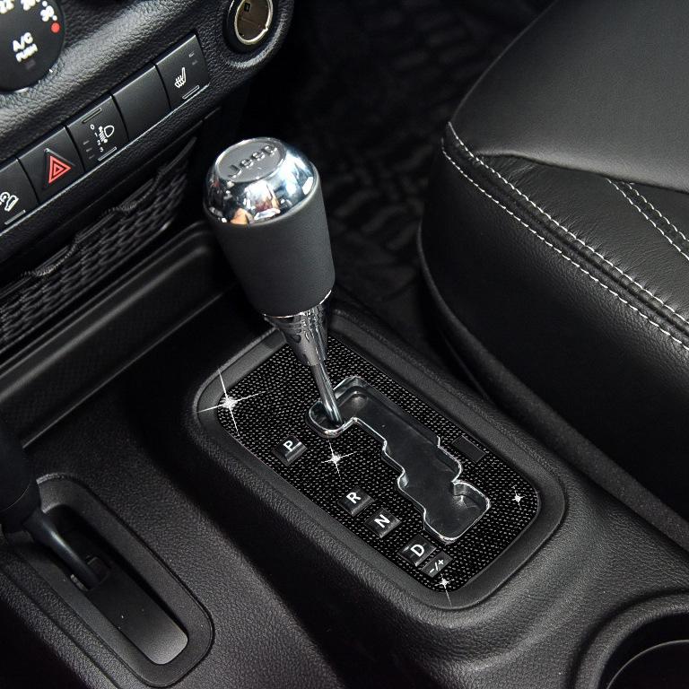 Декоративные стразы-наклейки на рычаг переключения передач Jeep Wrangler