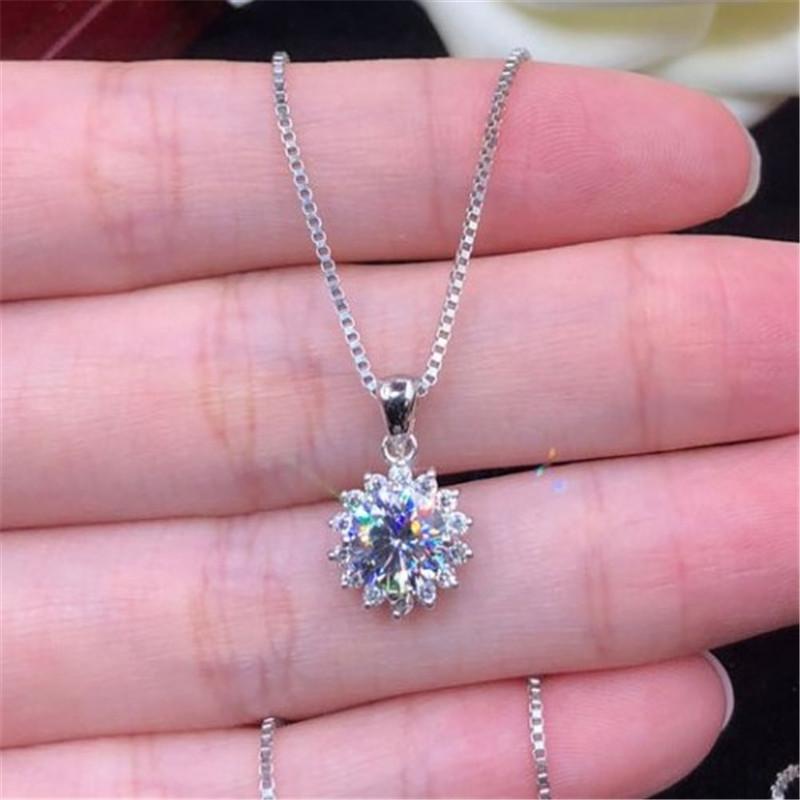Sunflower Lab Moissanite Diamond Pendant Real 925 Sterling Silver Charm Party Wedding Pendants Necklace for Women Bridal Jewelry