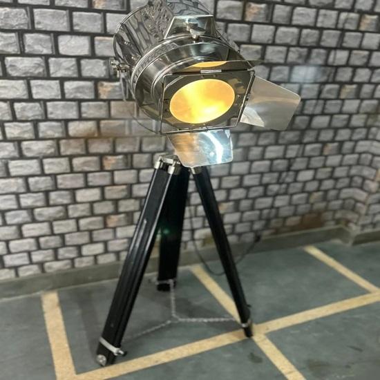 Морской прожектор напольный светильник дизайнерский хром с черным деревянным штативом 177,8 см студия домашний декор подарок на новоселье