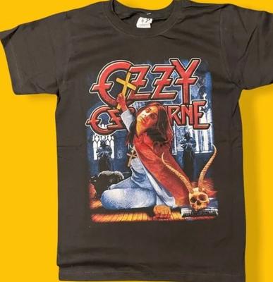Графическая футболка Ozzy Osbourne!