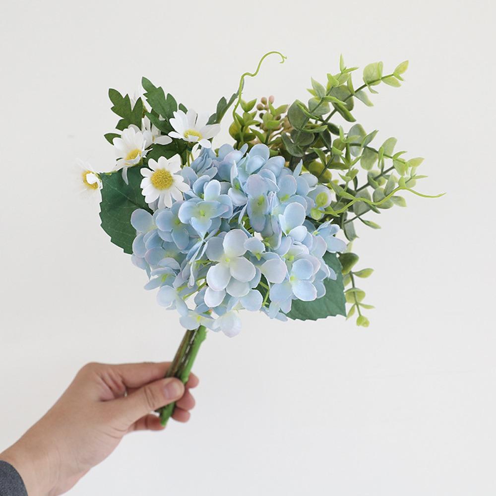 Luxury Artificial Hydrangea Eucalyptus Bouquet Plastic Realistic Fake Flower Elegant Hydrangea Flowers Home Hotel Table Decor