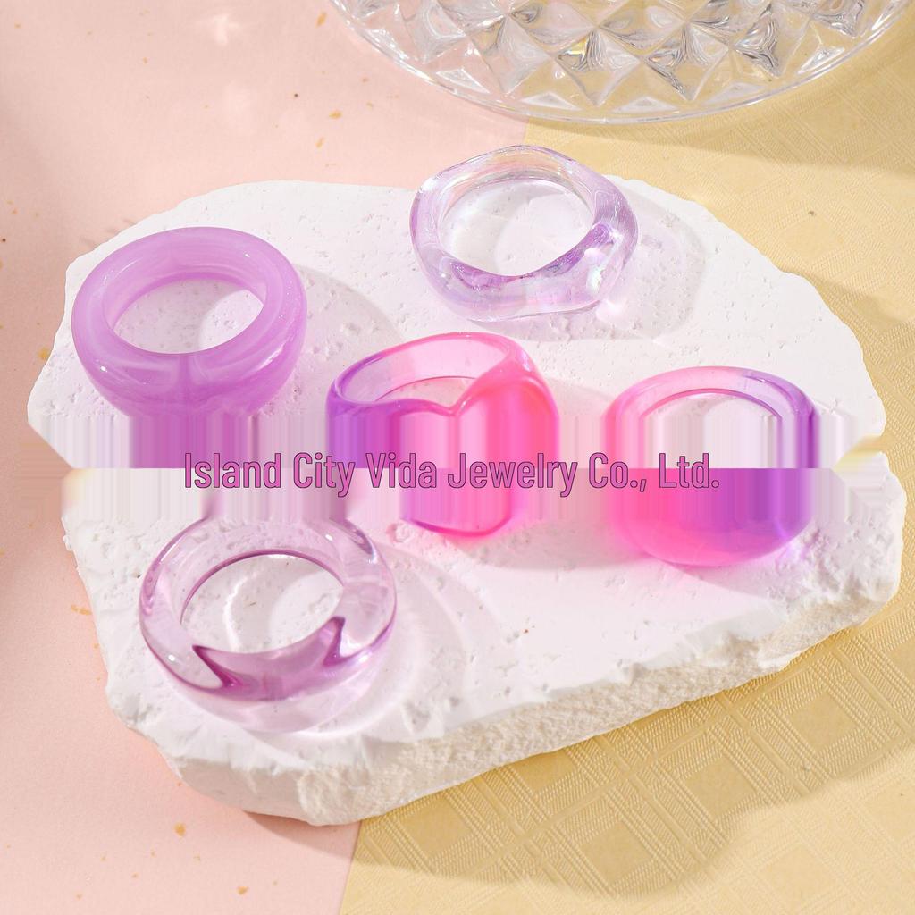 Набор из пяти цветных неправильных круглых колец из смолы и акрила для женщин - Минималистичный нишевый дизайн