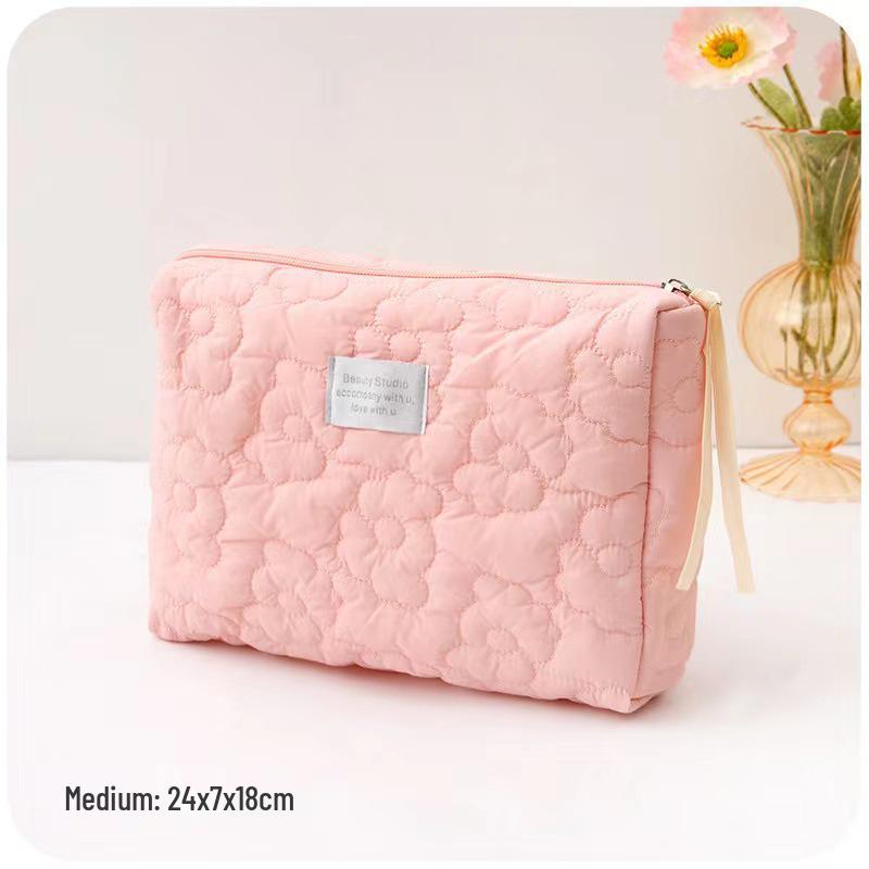 Облачная косметичка: Портативный мягкий дорожный органайзер большой вместимости, с пушистым дизайном, идеально подходит для хранения косметики или карандашей