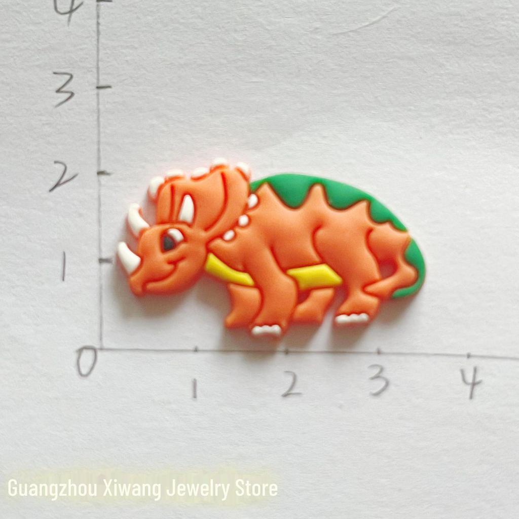 Аксессуары для динозавров из мультфильмов своими руками: Подвески для обуви, чехлы для телефонов и магниты