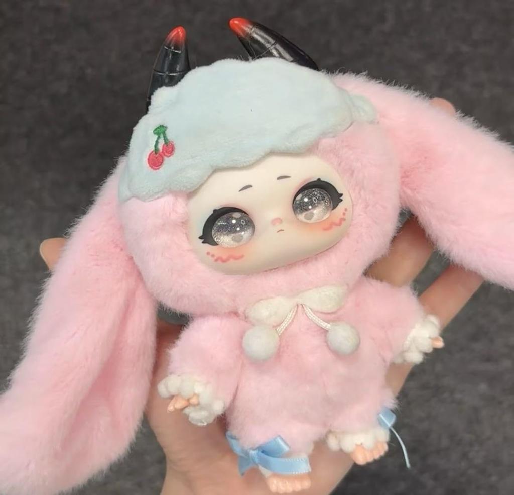 Волшебный костюм Плюшевый талисман Аутентичные мотивы Дьявола и Ангела Супер милый Пушистый дизайн Прибл.. 15 см 10 видов Подвеска для сумки Фотография,