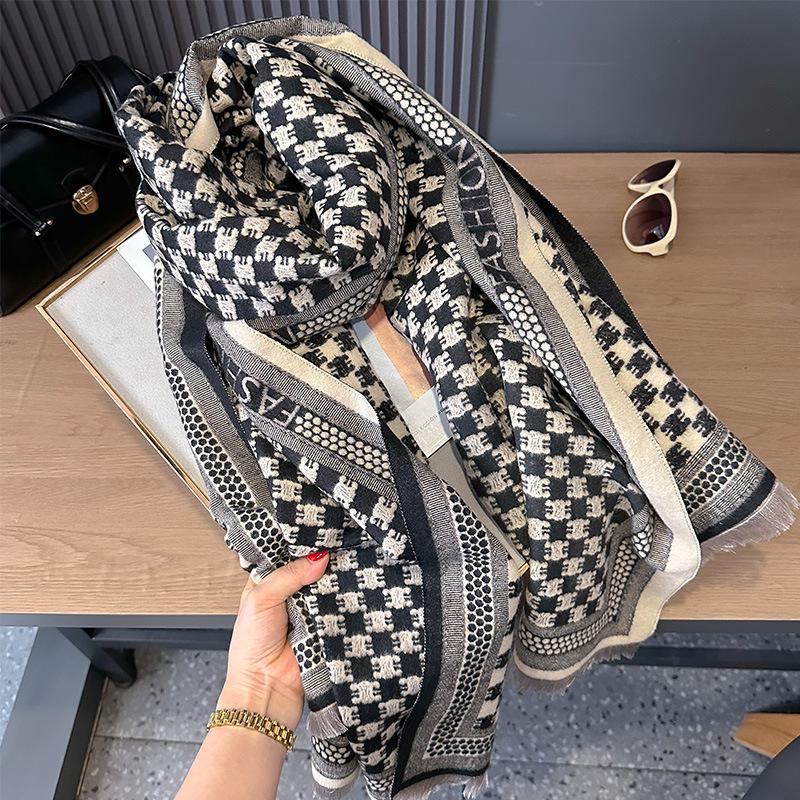 Double-sided Imitation Cashmere Geometric Lattice Texture Printing Thickened Warm Scarf Air-conditioned Room Shawl Outside