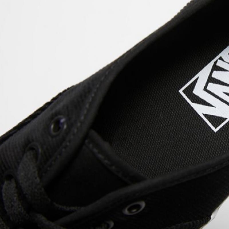 Vans Настоящий вельветовый черный Vn0a2z3zbla1