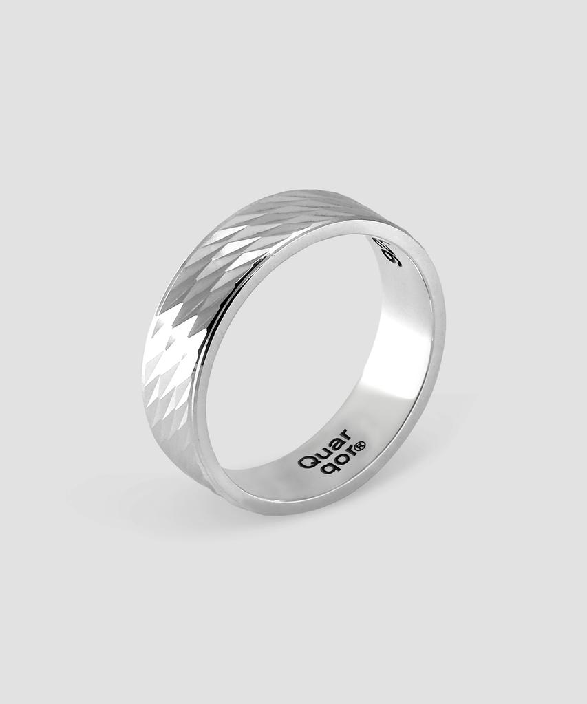 Quarqor #7130 Кольцо из серебра 92.5