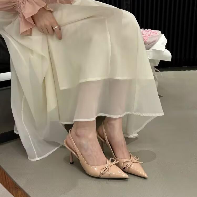 Французские туфли на высоком каблуке, сумка, сандалии с головой, сказочные туфли, новинка 2025, весенне-летний темперамент, знаменитость, телесные остроносые туфли-лодочки