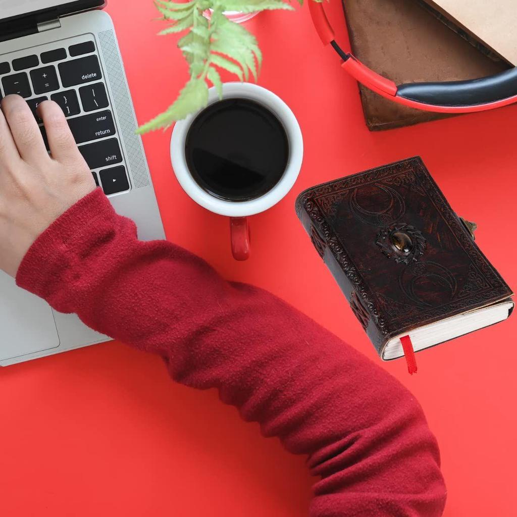 Кожаный ежедневник для мужчин и женщин с полудрагоценными камнями и старинной пряжкой