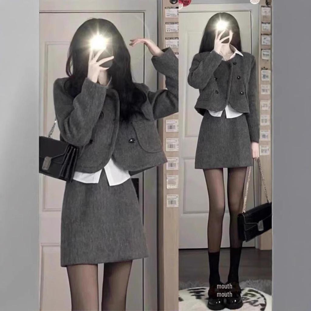 Xiaochan Women's College Style Suit Dress - 2025 Autumn/Winter Edition; High-End, Age-Defying, Complete Matching Set