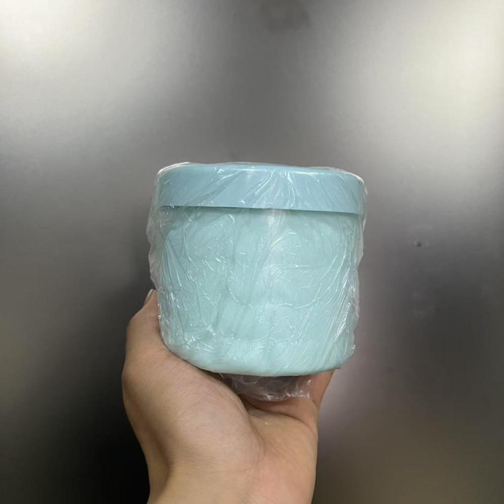 Press-Type Ice Cube Mold Silicone Ice Making Tools Portable Ice Bucket Mold  for Kitchen