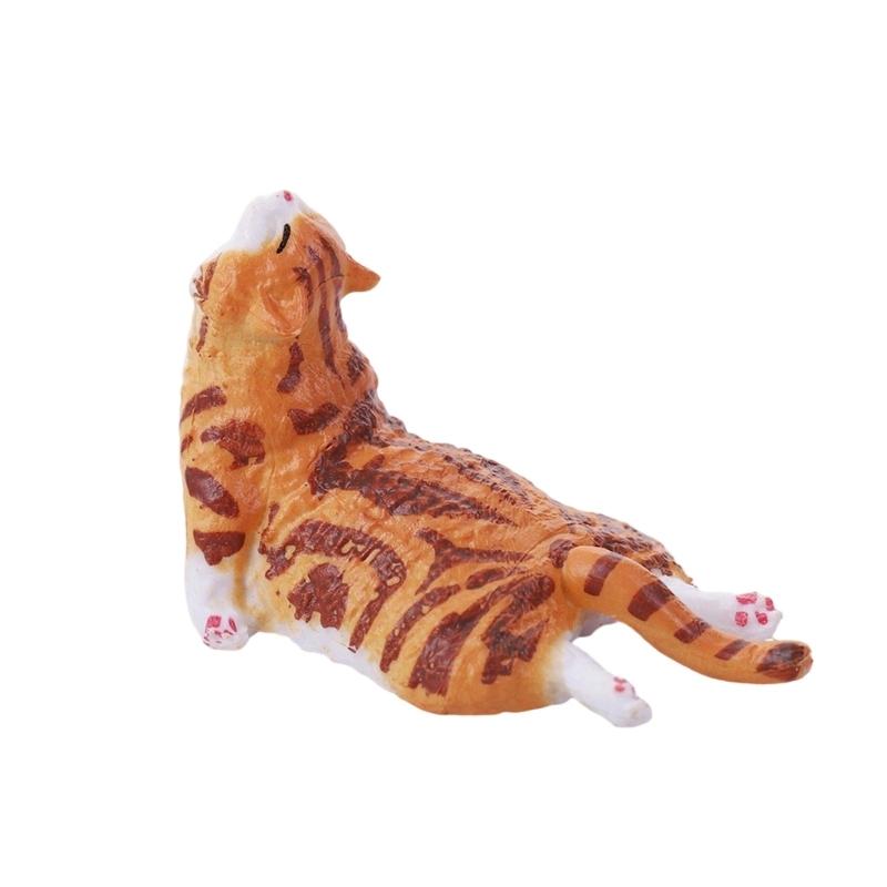 Tiny Cats Sculpture Elegant Miniature Decors For Workspaces Shelf Display Pet Lover Gift Quality Resin Craft Figurine