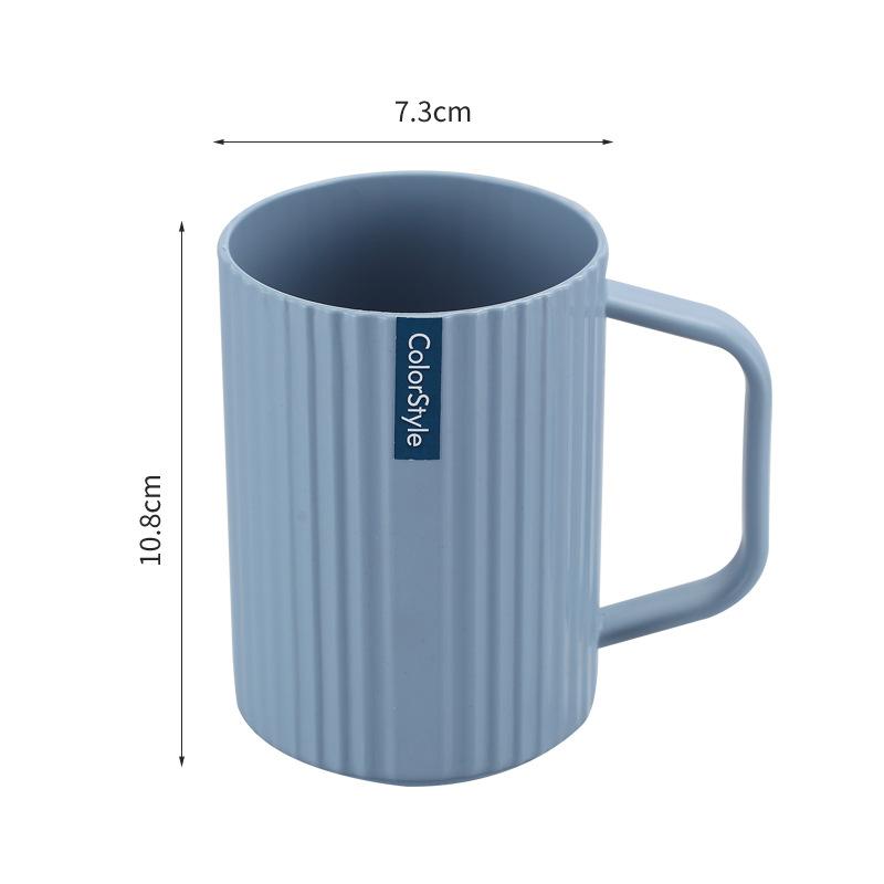 Детские парные стаканчики для полоскания рта для студентов в высококлассном отеле