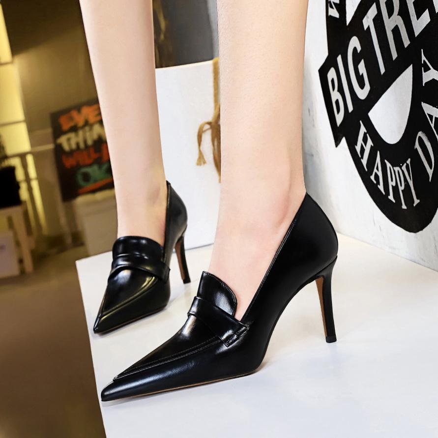 Модные туфли на высоком каблуке в европейском и американском стиле в стиле ретро, ​​женские туфли на тонком каблуке с глубоким вырезом и острым носком