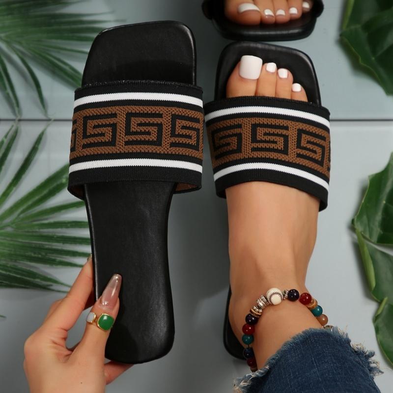 Сандалии новые женские семейные теплые тапочки на плоской подошве женские домашние нескользящие кроличьи меховые модные открывающиеся сандалии женские