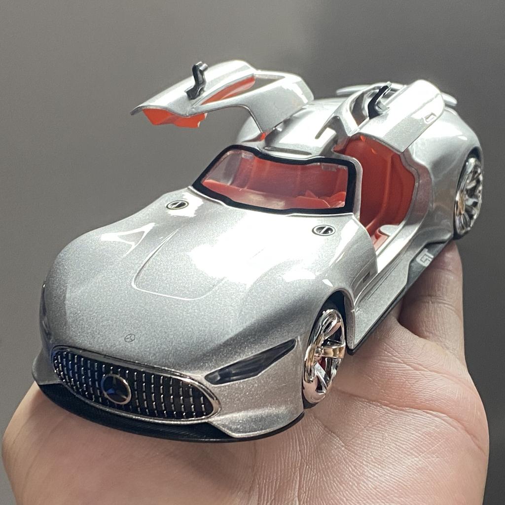 1:32 Benz AMG VISION GT Super Concept Sport Car Alloy Diecast Model Car High Simulation Children's Toy Car With Sound And Light