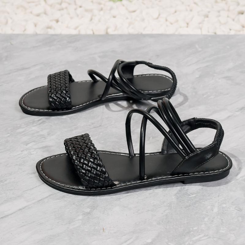 Large Size Sandals Women Summer Outer Wear Fashion Hundred Woven Flat Roman Sandals