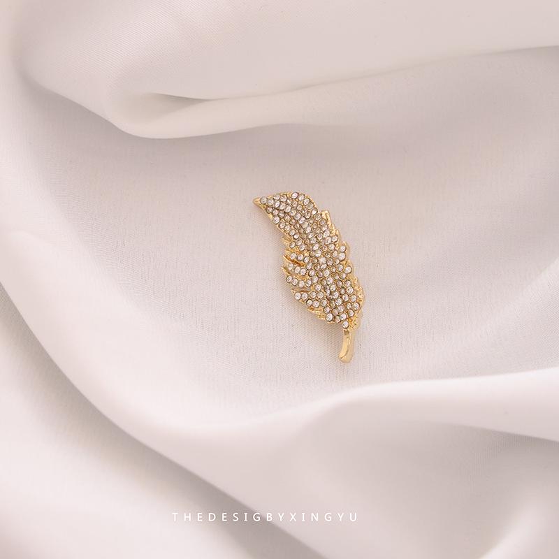 Элегантная брошь в виде золотого жемчужного колоса: Универсальный, Высококлассный Аксессуар для Женщин