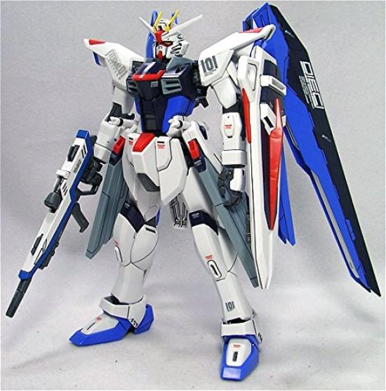 Freedom Gundam 1/100