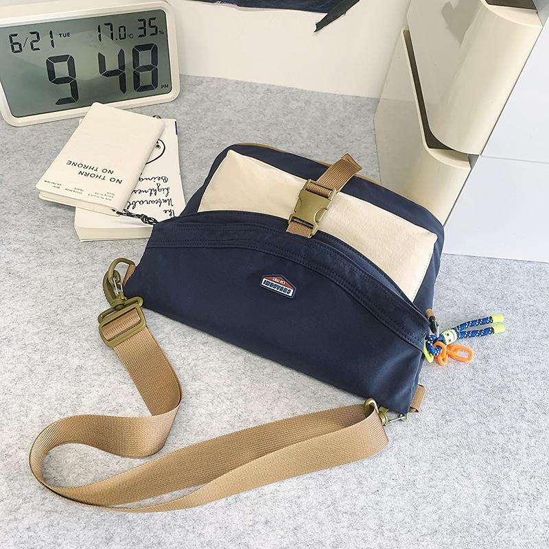 New Trendy Work Style Lightweight Waterproof Casual Small Square Bag for Men and Women Large Capacity Single Shoulder Crossbody Bag Versatile
