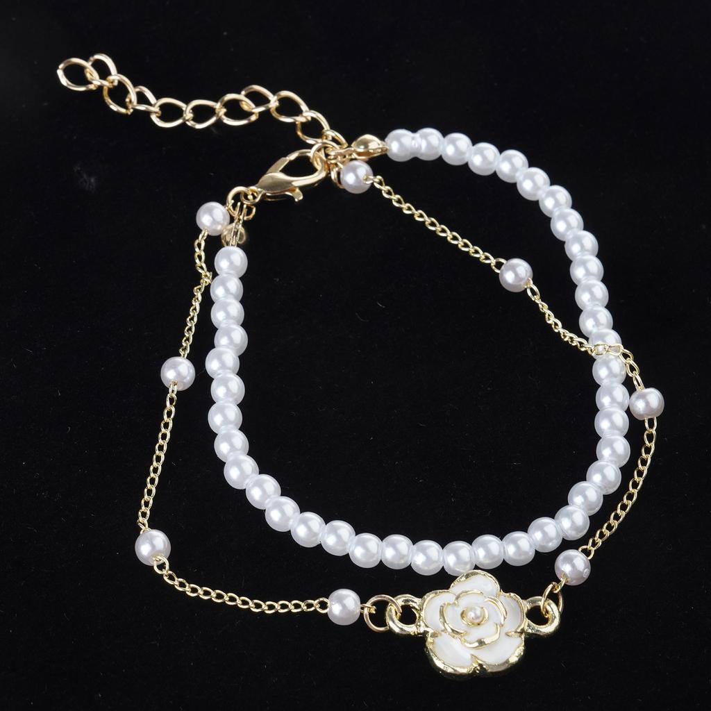 Элегантный двухслойный браслет с камелиями и имитацией жемчуга, женское модное украшение на запястье, идеально подходящее к любому наряду