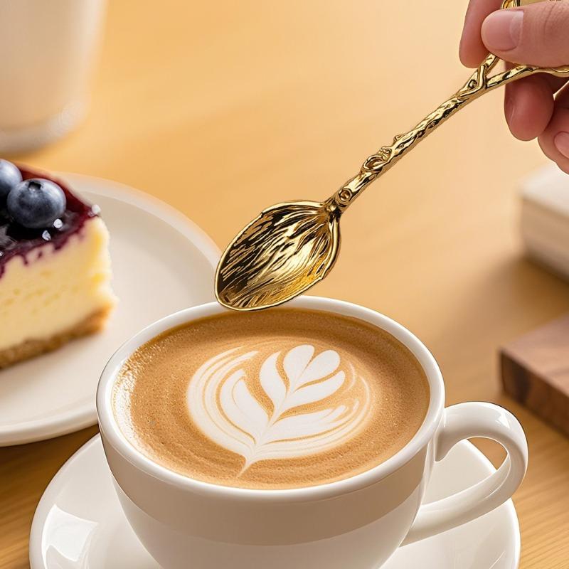 1PC Creative Retro Royal Style Coffee Spoon, Metal Dessert Ice Cream Spoon Flatware for Hotel Home Kitchen Accessories