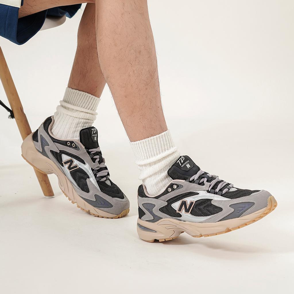 New Balance Кроссовки унисекс 725 Marblehead Phantom Серый металлик-серебристый ML725U