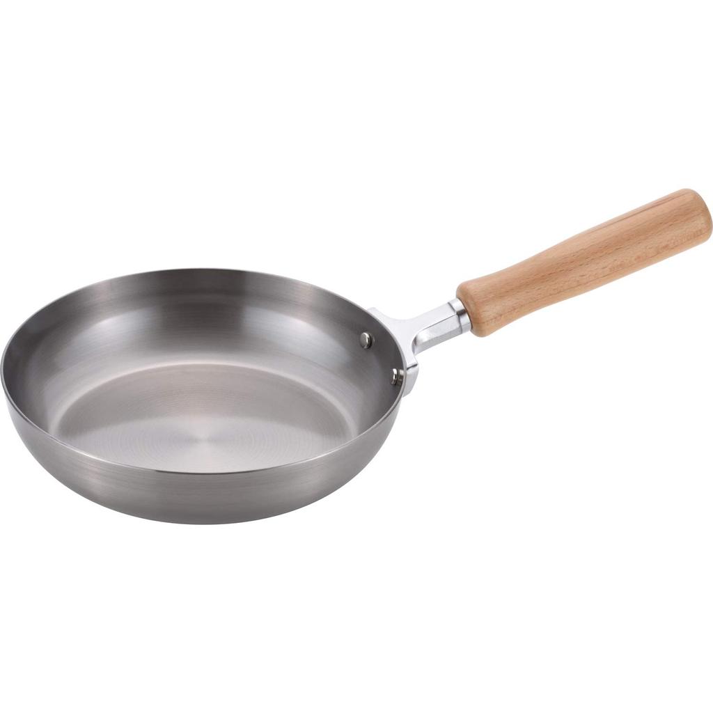 Wahei Freiz Tsubame Sanjo Iron Frying Pan 18cm IH Compatible Gas Small Mini Fried Egg Omelet Wooden Handle IH Compatible Gas Made In Japan Chitose