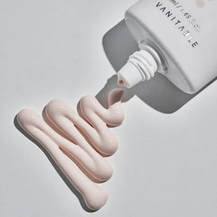 Light Tone Up UV Protector SPF50+ (50ml)