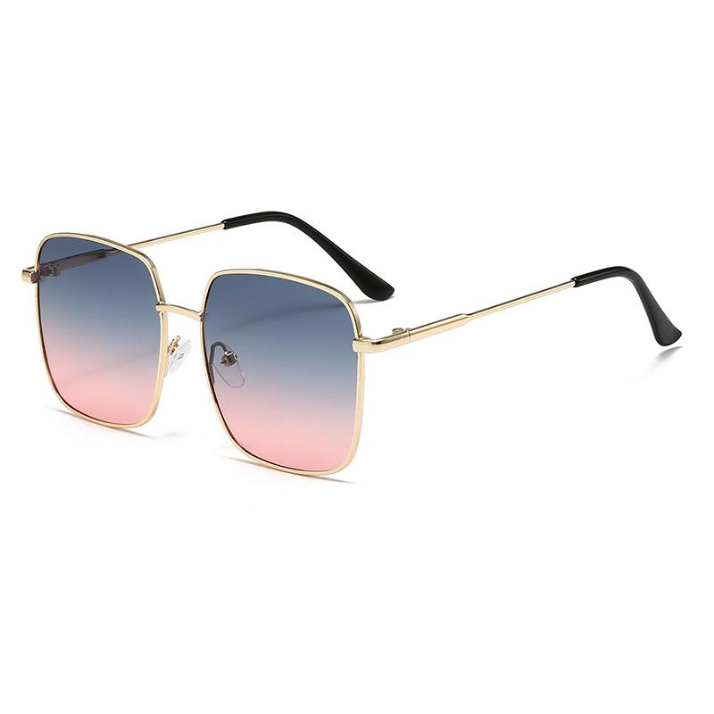Korean Style Retro Metal Frame Large Square Sunglasses - Anti-UV Celebrity Trend