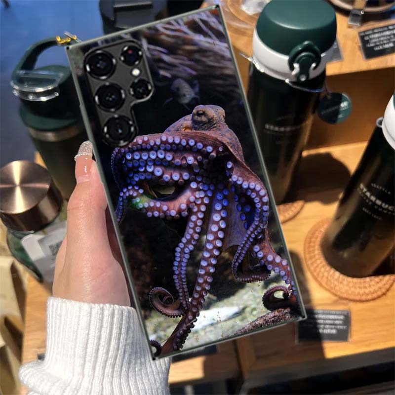 This is a Big Octopus Cases Phone Case for Samsung Galaxy S26 Ultra S25 Edge S24 S23 FE S21 Plus S20 S22 Cover TPU Capa Shell Sh