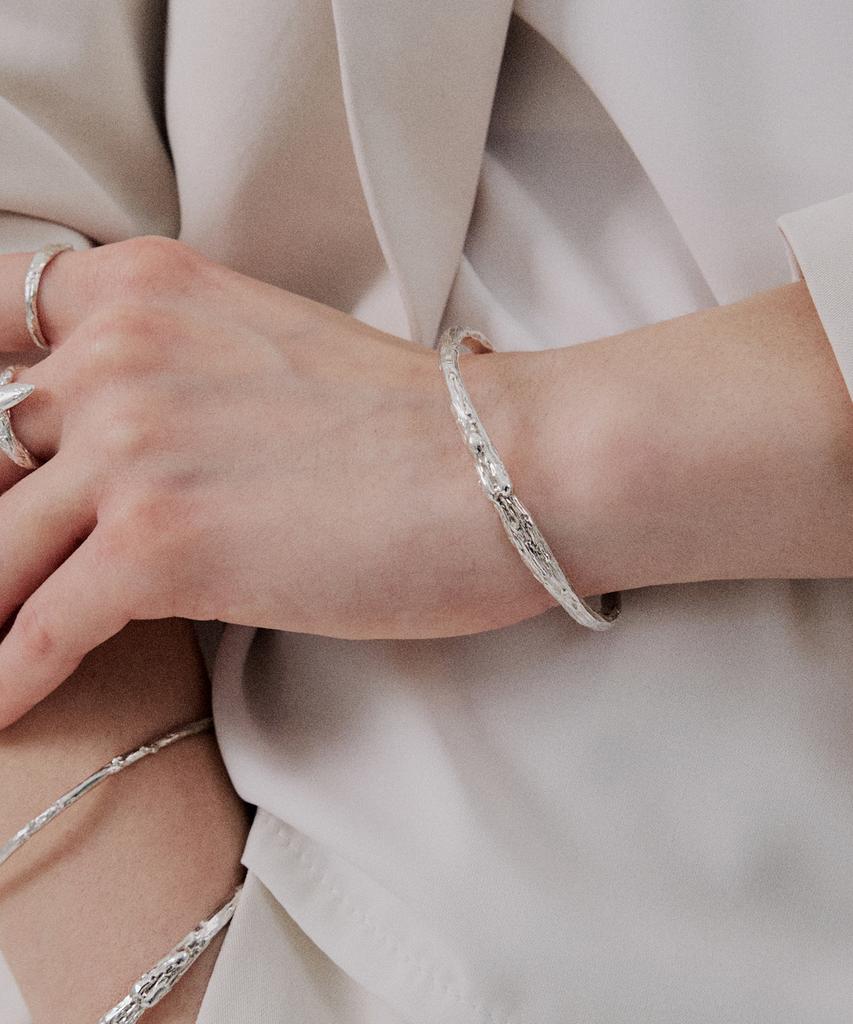 Burin Yuyoung Flow Bracelet