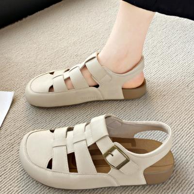 Мода 2025 Лето Новый Стиль Полые Дышащие Женские Сандалии Классические Уличные Пляжные Плоская Подошва Закрытый Носок Низкий Каблук Женские Сандалии